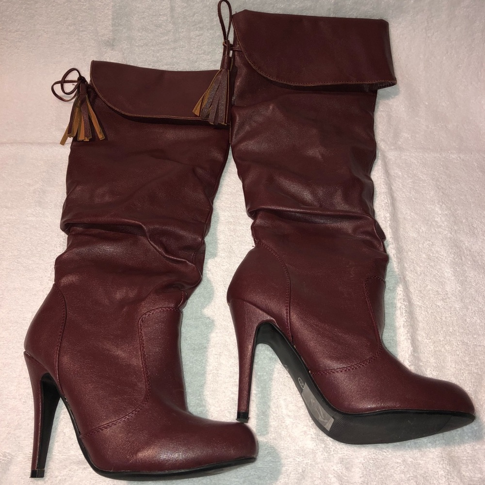 FUN Burgundy High Heeled Boots 👢 - Picture 1 of 3